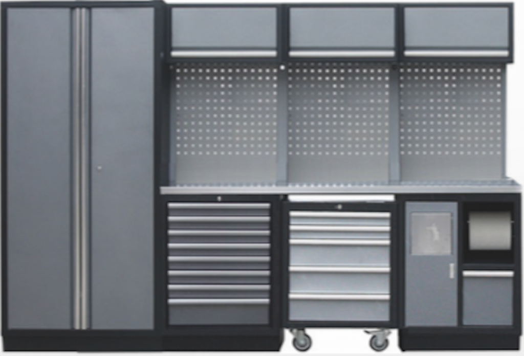 PROFESSIONAL GARAGE SERIES W/3 BACKING PANEL AND 1 TALL CABINET