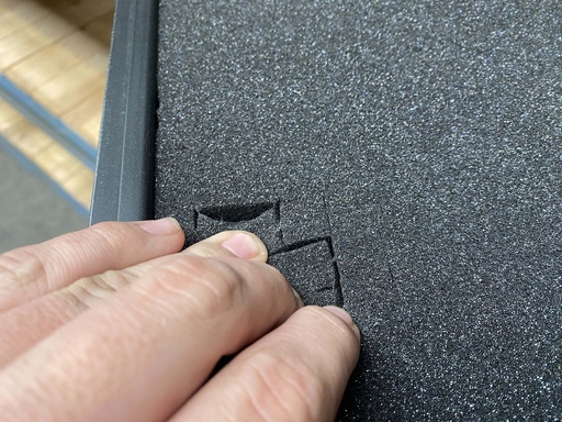 [SP40381] STORAGE CASE LARGE INC MEMORY FOAM